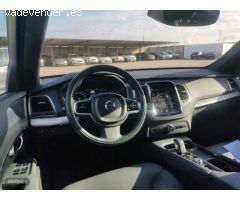Volvo XC 90 XC90 Momentum Pro, B5 AWD mild-hybrid, Siete asientos de 2020 con 65.970 Km por 47.490 E