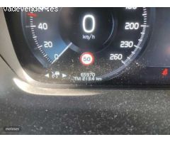 Volvo XC 90 XC90 Momentum Pro, B5 AWD mild-hybrid, Siete asientos de 2020 con 65.970 Km por 47.490 E