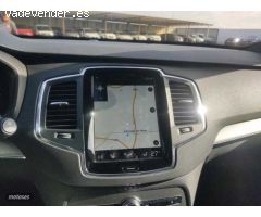 Volvo XC 90 XC90 Momentum Pro, B5 AWD mild-hybrid, Siete asientos de 2020 con 65.970 Km por 47.490 E