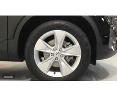 Volvo XC40 XC40 Core, B3, Gasolina de 2024 con 30.065 Km por 31.900 EUR. en Cantabria