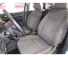 Ford Focus 1.6 Trend de 2007 con 70.800 Km por 6.900 EUR. en Tarragona