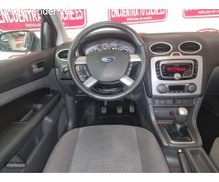Ford Focus 1.6 Trend de 2007 con 70.800 Km por 6.900 EUR. en Tarragona