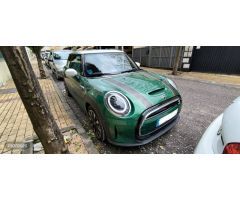 Mini Cooper se de 2023 con 14.444 Km por 27.700 EUR. en Sevilla