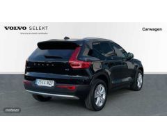 Volvo XC40 2.0 B3 CORE AUTO 5P de 2025 con 1 Km por 40.100 EUR. en Vizcaya