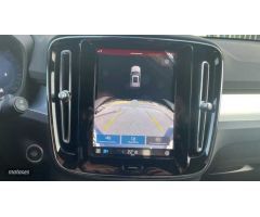 Volvo XC40 2.0 B3 CORE AUTO 5P de 2025 con 1 Km por 40.100 EUR. en Vizcaya