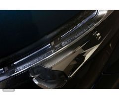 Peugeot 5008 PureTech 130 GT Line EAT8 96 kW (130 CV) de 2019 con 77.011 Km por 18.490 EUR. en Guada