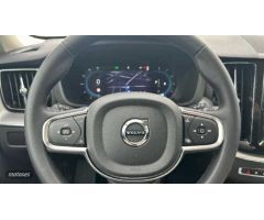 Volvo XC 60 2.0 B4 D CORE AUTO 197 5P de 2024 con 30.586 Km por 42.900 EUR. en Cordoba
