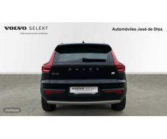 Volvo XC40 1.5 T4 RECHARGE INSCRIPTION EXP DCT 211 5P de 2021 con 68.852 Km por 31.900 EUR. en Zamor