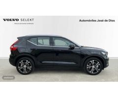 Volvo XC40 1.5 T4 RECHARGE INSCRIPTION EXP DCT 211 5P de 2021 con 68.852 Km por 31.900 EUR. en Zamor