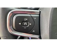 Volvo XC40 1.5 T4 RECHARGE INSCRIPTION EXP DCT 211 5P de 2021 con 68.852 Km por 31.900 EUR. en Zamor