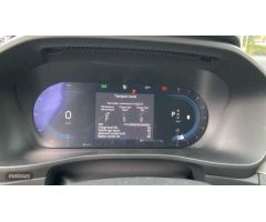 Volvo XC40 2.0 B3 PLUS DARK AUTO 5P de 2025 con 1 Km por 48.600 EUR. en Vizcaya