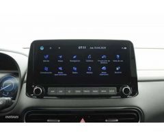 Hyundai Kona 1.6 GDI DT Style Sky de 2021 con 13.127 Km por 23.400 EUR. en Barcelona