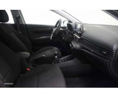 Hyundai i20 1.2 MPI Klass de 2024 con 13.648 Km por 18.600 EUR. en Baleares