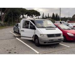 Mercedes Vito 108CDI W638 82cv de 2003 con 169.000 Km por 9.900 EUR. en Barcelona