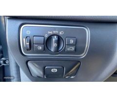 Volvo XC 60 D3 Momentum Automatico de 2017 con 142.271 Km por 24.900 EUR. en Murcia
