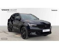 Volvo XC40 Black Edition Ultra, B3 Mild Hybrid, Gasolina de 2024 con 13.798 Km por 46.400 EUR. en Mu