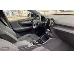 Volvo XC40 Black Edition Ultra, B3 Mild Hybrid, Gasolina de 2024 con 13.798 Km por 46.400 EUR. en Mu