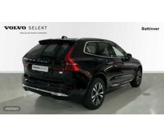 Volvo XC 60 2.0 T6 RECHARGE CORE AUTO 4WD 350 5P de 2023 con 15.000 Km por 46.900 EUR. en Madrid