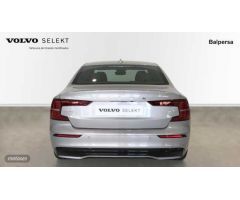 Volvo S60 S60 Plus, B4 Mild Hybrid, Gasolina, Dark de 2024 con 3.536 Km por 45.500 EUR. en Ourense