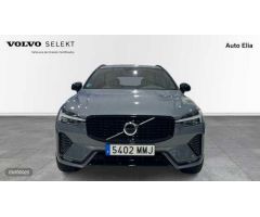 Volvo XC 60 XC60 Ultimate, B4 AWD Mild Hybrid, Diesel, Dark de 2023 con 31.704 Km por 55.900 EUR. en