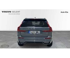 Volvo XC 60 XC60 Ultimate, B4 AWD Mild Hybrid, Diesel, Dark de 2023 con 31.704 Km por 55.900 EUR. en
