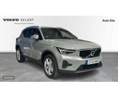 Volvo XC40 XC40 Core, B3 Mild Hybrid, Gasolina de 2024 con 13.500 Km por 35.900 EUR. en Madrid