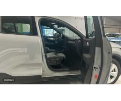 Volvo XC40 XC40 Core, B3 Mild Hybrid, Gasolina de 2024 con 13.500 Km por 35.900 EUR. en Madrid
