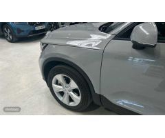 Volvo XC40 XC40 Core, B3 Mild Hybrid, Gasolina de 2024 con 13.500 Km por 35.900 EUR. en Madrid