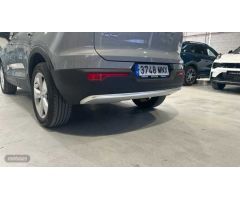 Volvo XC40 XC40 Core, B3 Mild Hybrid, Gasolina de 2024 con 13.500 Km por 35.900 EUR. en Madrid