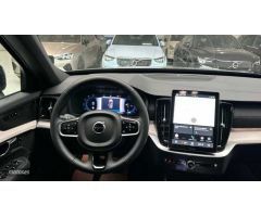 Volvo XC 90 XC90 Plus, B5 AWD Mild Hybrid, Gasolina, Bright, 7 Plazas de 2024 con 60 Km por 76.900 E