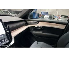 Volvo XC 90 XC90 Plus, B5 AWD Mild Hybrid, Gasolina, Bright, 7 Plazas de 2024 con 60 Km por 76.900 E