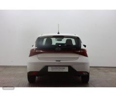 Hyundai i20 1.0 TGDI 48V Essence 74 kW (100 CV) de 2021 con 46.587 Km por 13.990 EUR. en MADRID
