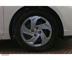 Hyundai i20 1.0 TGDI 48V Essence 74 kW (100 CV) de 2021 con 46.587 Km por 13.990 EUR. en MADRID