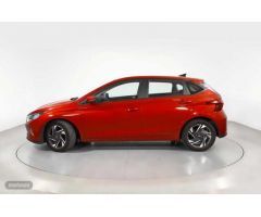 Hyundai i20 1.0 TGDI Klass 100 de 2023 con 26.123 Km por 18.300 EUR. en Barcelona