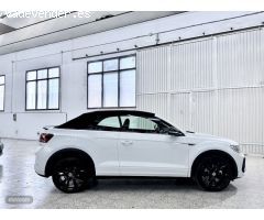 Volkswagen T-Roc Cabrio R-Line 1.5 TSI 150CV DSG de 2024 con 2.060 Km por 39.990 EUR. en Barcelona