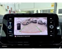 Volkswagen T-Roc Cabrio R-Line 1.5 TSI 150CV DSG de 2024 con 2.060 Km por 39.990 EUR. en Barcelona