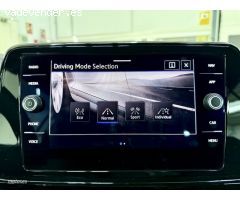 Volkswagen T-Roc Cabrio R-Line 1.5 TSI 150CV DSG de 2024 con 2.060 Km por 39.990 EUR. en Barcelona