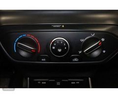 Hyundai i20 1.0 TGDI 48V Essence 74 kW (100 CV) de 2021 con 46.587 Km por 13.990 EUR. en Guadalajara