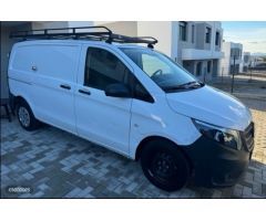 Mercedes Vito 116CDI AT 120kW Tourer Select Compacta de 2021 con 160.132 Km por 9.500 EUR. en Valenc