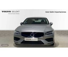 Volvo S60 S60 Core, B4 (gasolina), Gasolina de 2023 con 34.862 Km por 35.900 EUR. en Asturias