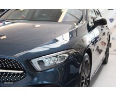 Mercedes Clase A 250e AMG AT. PHEV PACK PREMIUM 5P de 2022 con 26.683 Km por 33.900 EUR. en Ponteved