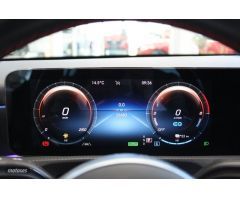Mercedes Clase A 250e AMG AT. PHEV PACK PREMIUM 5P de 2022 con 26.683 Km por 33.900 EUR. en Ponteved