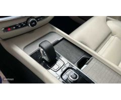Volvo V 60 V60 Plus, B4 (diesel), Diesel, Dark de 2023 con 40.000 Km por 45.900 EUR. en Madrid