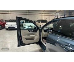 Volvo V 60 V60 Plus, B4 (diesel), Diesel, Dark de 2023 con 40.000 Km por 45.900 EUR. en Madrid
