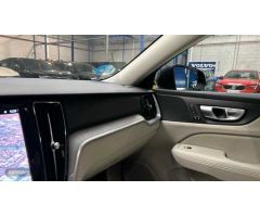 Volvo V 60 V60 Plus, B4 (diesel), Diesel, Dark de 2023 con 40.000 Km por 45.900 EUR. en Madrid