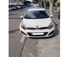 Kia Rio 1.2 concept de 2014 con 69.700 Km por 7.900 EUR. en Malaga
