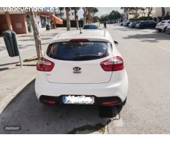 Kia Rio 1.2 concept de 2014 con 69.700 Km por 7.900 EUR. en Malaga