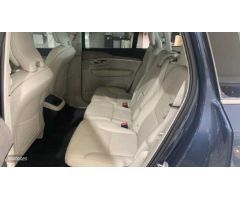 Volvo XC 90 2.0 B5 D MHEV PLUS BRIGHT AWD AUTO 235 5P 7 Plazas de 2023 con 24.500 Km por 70.900 EUR.