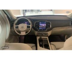 Volvo XC 90 2.0 B5 D MHEV PLUS BRIGHT AWD AUTO 235 5P 7 Plazas de 2023 con 24.500 Km por 70.900 EUR.