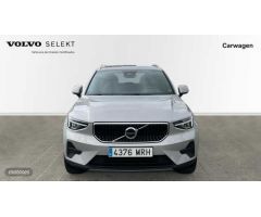 Volvo XC40 2.0 B3 CORE AUTO 5P de 2024 con 30.300 Km por 32.900 EUR. en Vizcaya